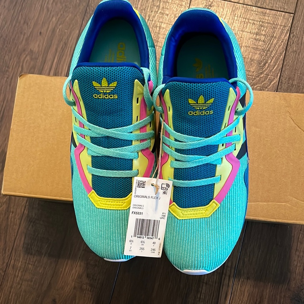 Adidas Flex J